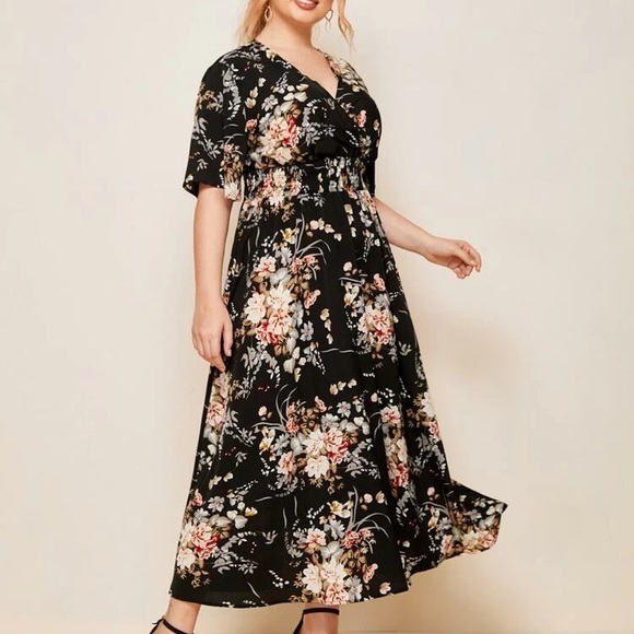 💐SHEIN Black Dress w/pink roses💐 - Picture 2 of 9